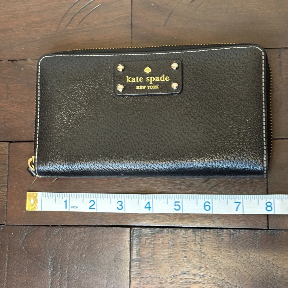 Kate Spade‎ New York Continental Wallet black with pink inside Good Condition